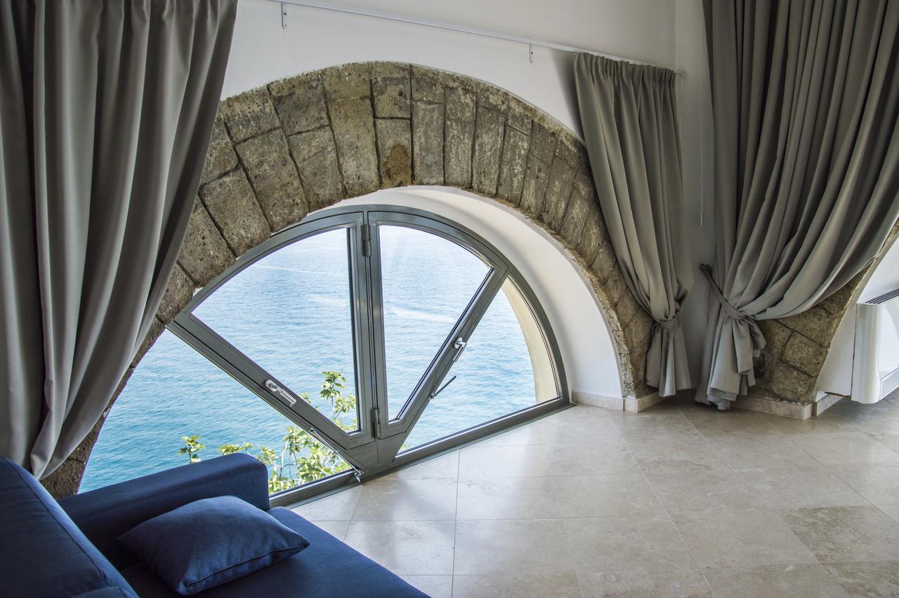 Sunrise Guest House Gaeta Exteriör bild